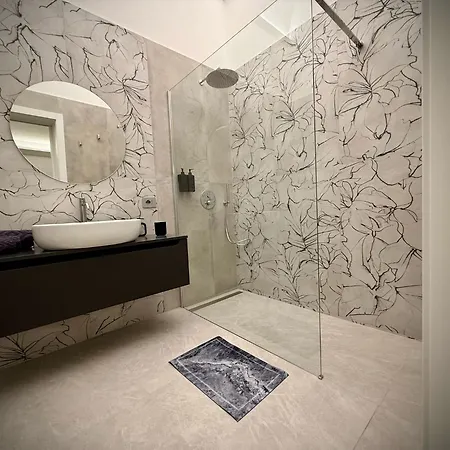 Guest house Thangima 3*